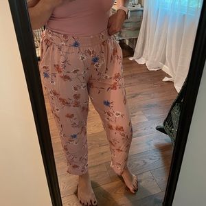 10 DOLLAR SALE ON EVERYTHING: Literal Cutest Floral Pants